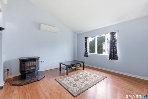 36 Lester Street New London CT 06320