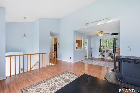 36 Lester Street New London CT 06320