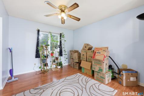 36 Lester Street New London CT 06320