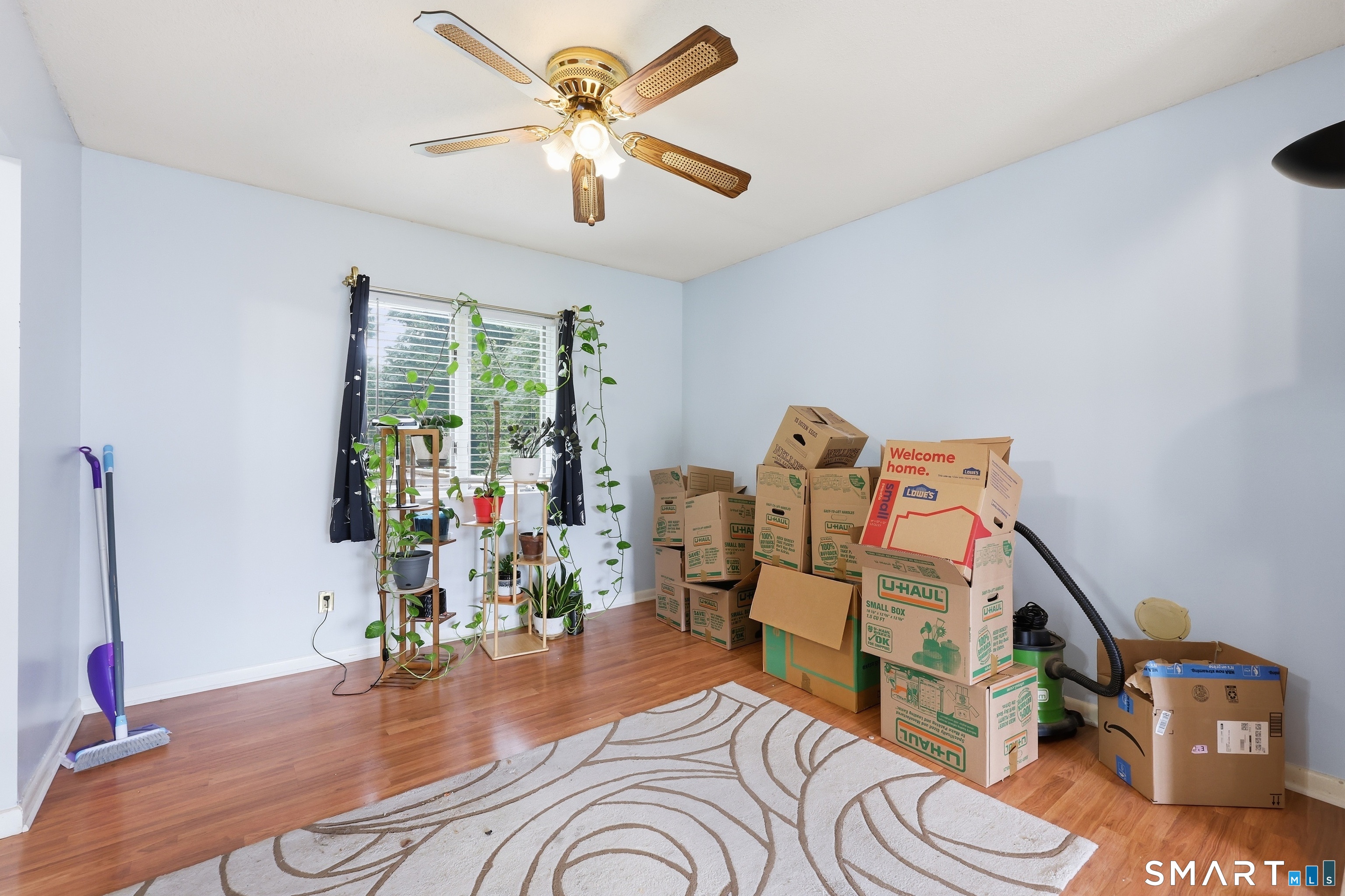 36 Lester Street New London CT 06320