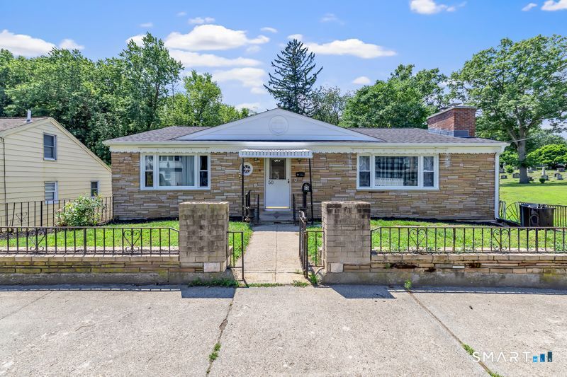 50 Hawthorne Avenue Derby CT 06418