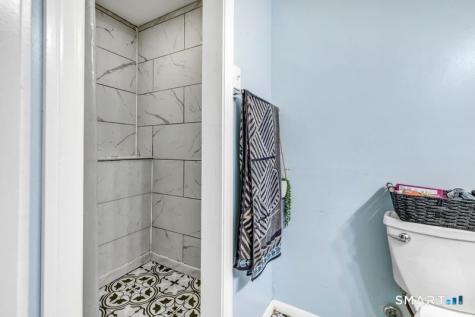 50 Hawthorne Avenue Derby CT 06418