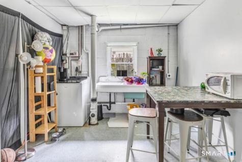 50 Hawthorne Avenue Derby CT 06418