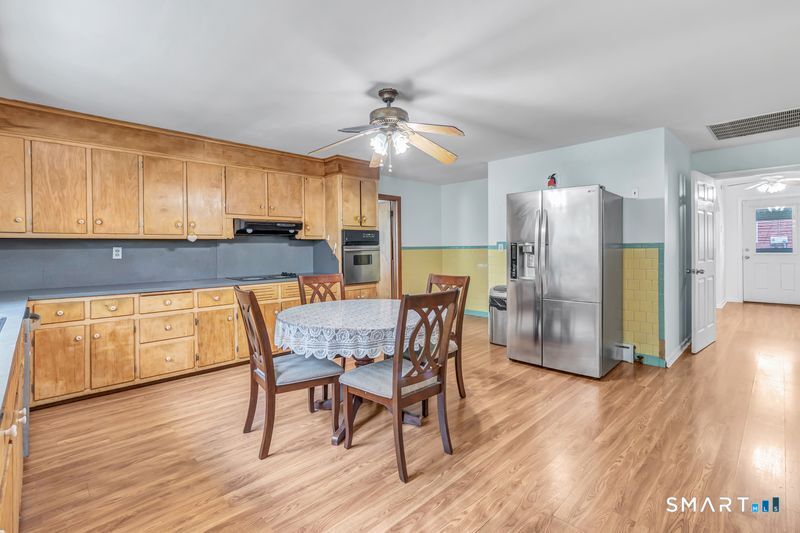 50 Hawthorne Avenue Derby CT 06418