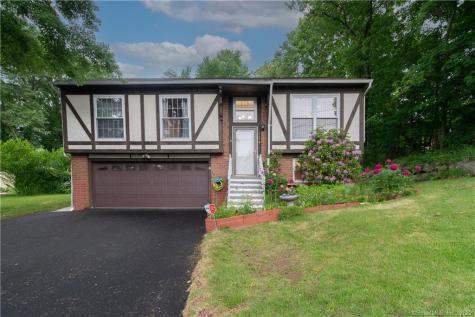 174 Hoadley Street Naugatuck CT 06770