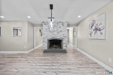 30 Rolling Hills Drive Meriden CT 06451