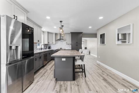 30 Rolling Hills Drive Meriden CT 06451