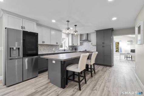 30 Rolling Hills Drive Meriden CT 06451