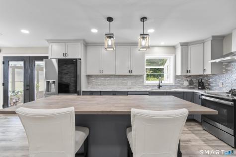 30 Rolling Hills Drive Meriden CT 06451