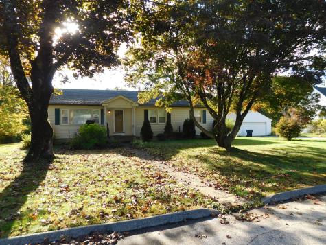 76 Elmwood Heights Colchester CT 06415