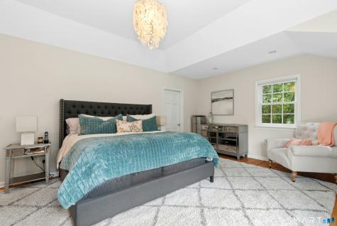 559 Cheese Spring Road New Canaan CT 06840
