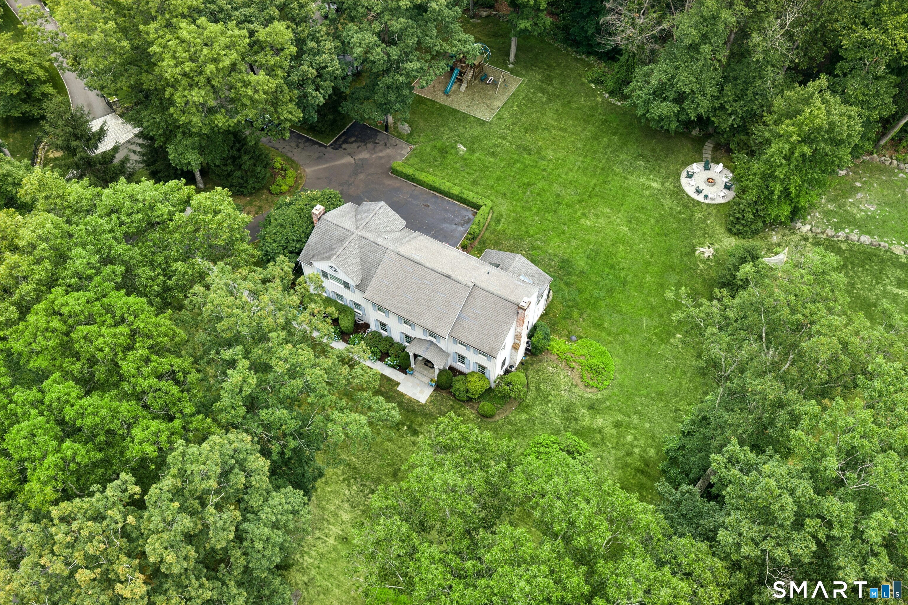 559 Cheese Spring Road New Canaan CT 06840
