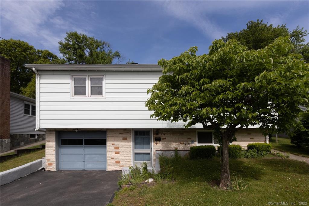 154 New Haven Avenue Waterbury CT 06708