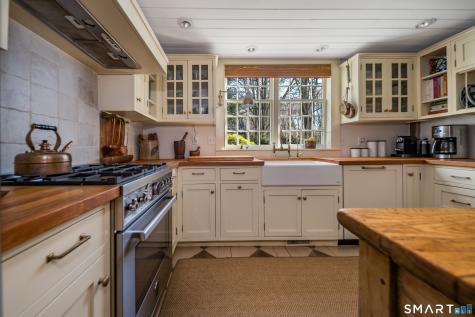 35 Sill Lane Old Lyme CT 06371