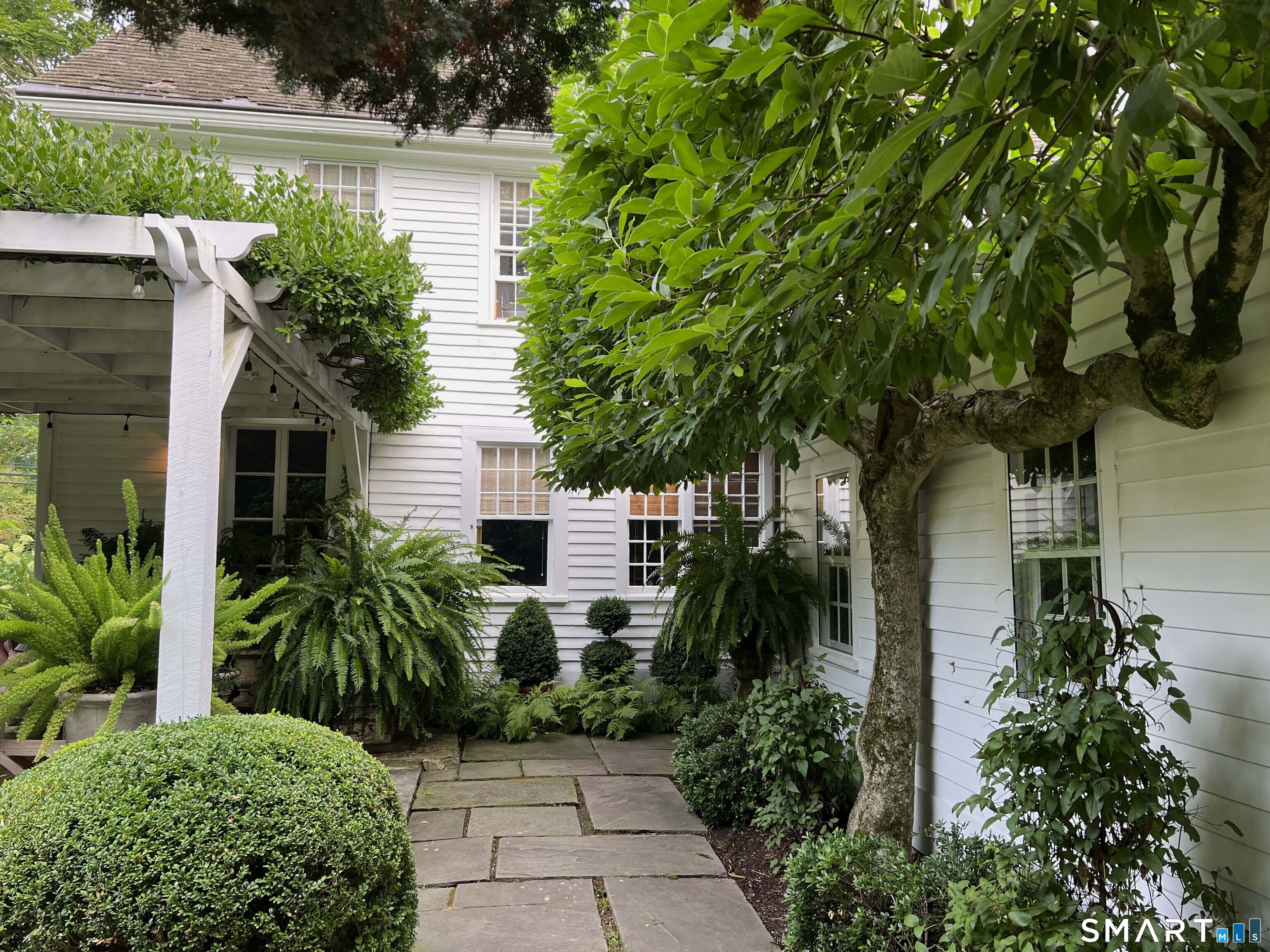 35 Sill Lane Old Lyme CT 06371