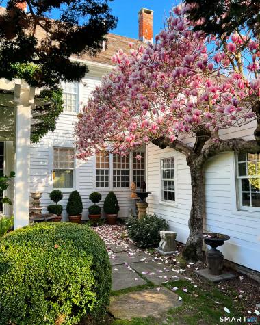 35 Sill Lane Old Lyme CT 06371