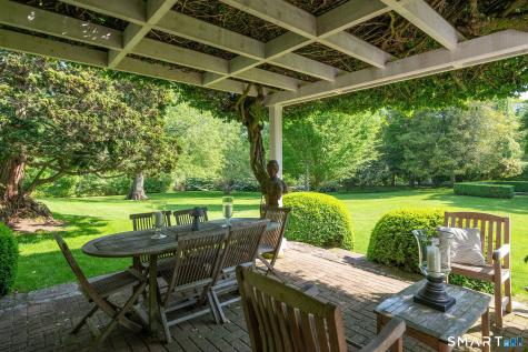35 Sill Lane Old Lyme CT 06371