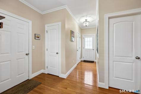 2 Gatehouse Road Granby CT 06035