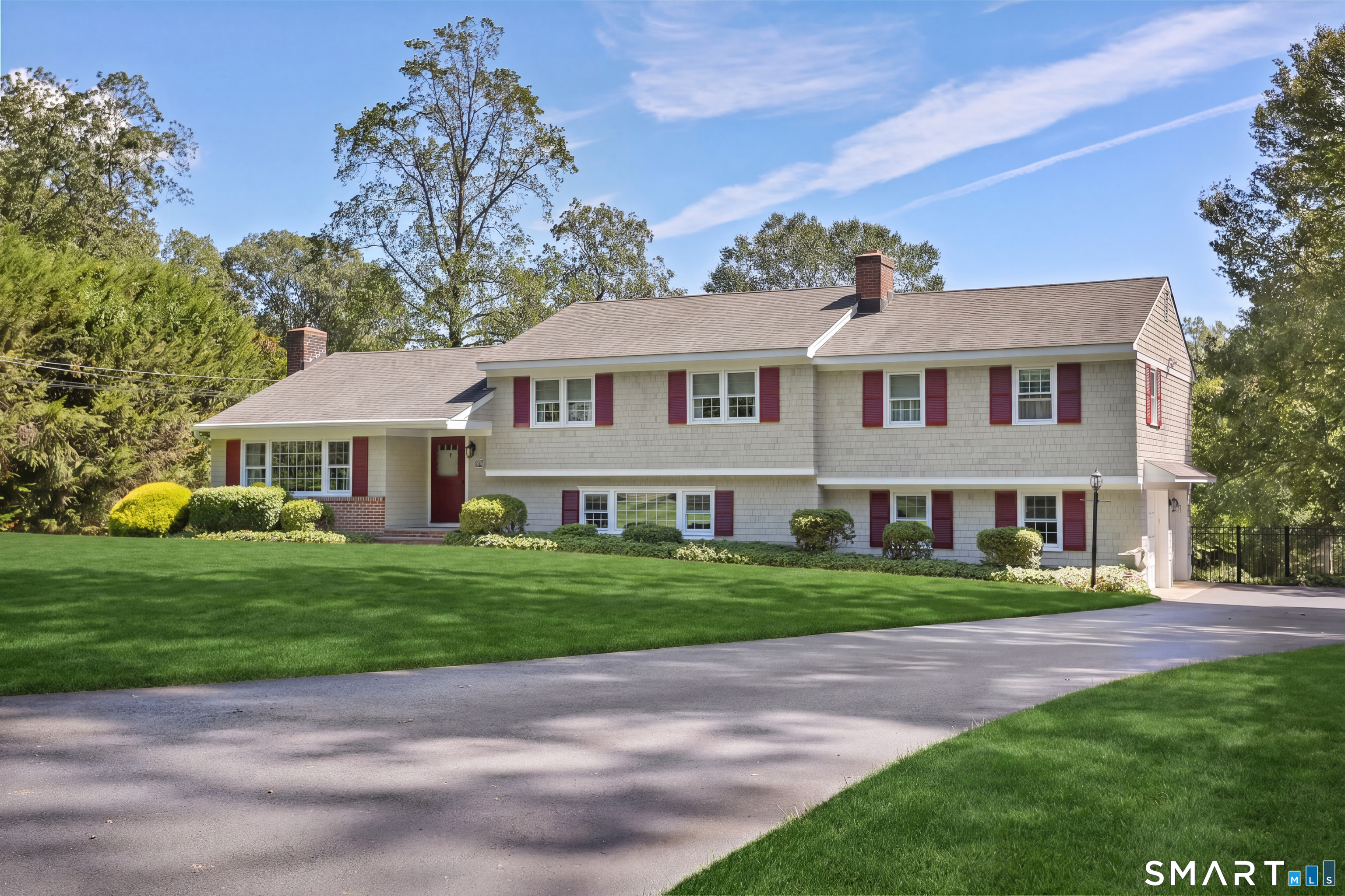 Stamford CT, 208 Thornridge Drive