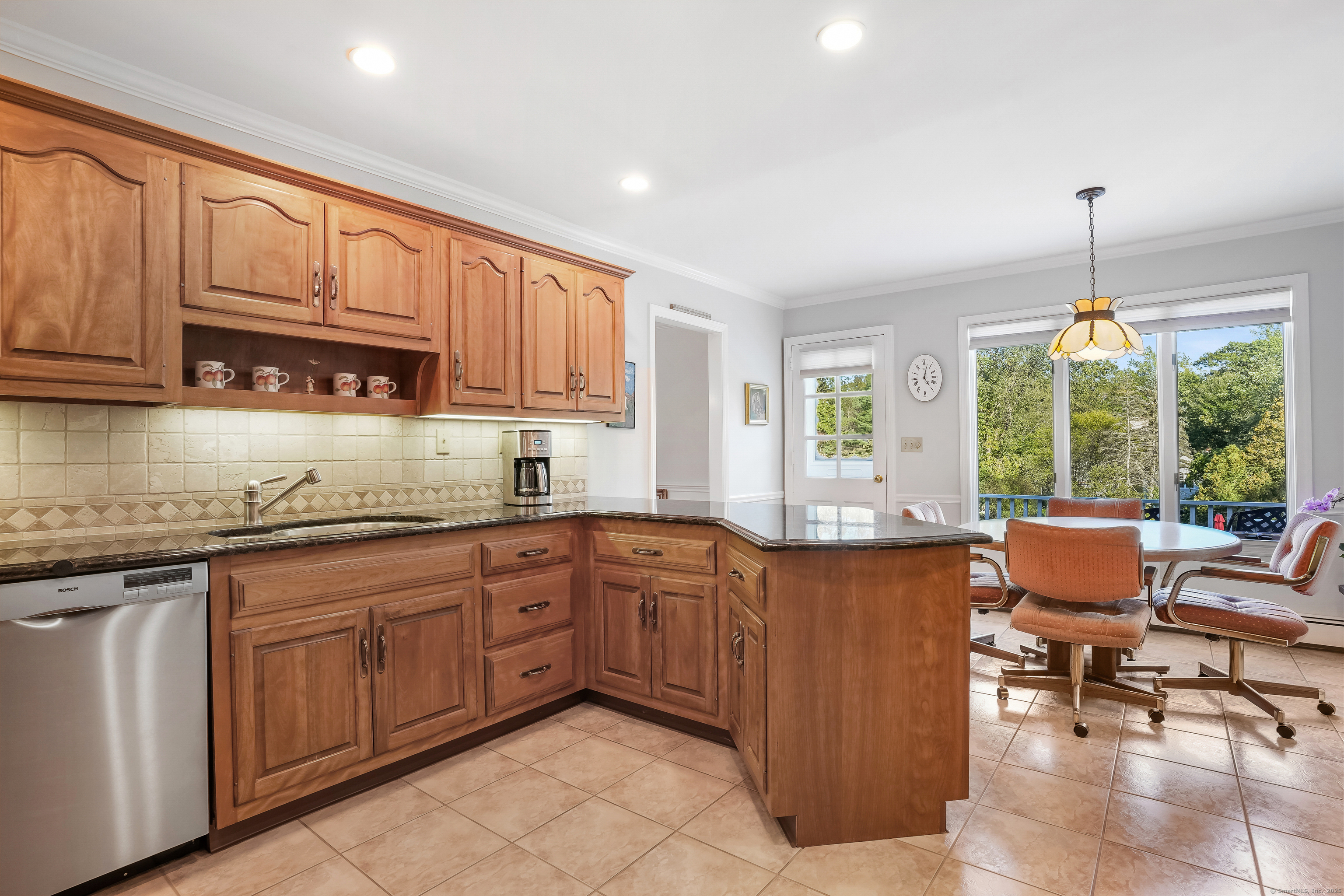 208 Thornridge Drive Stamford CT 06903