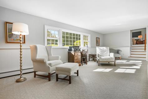 208 Thornridge Drive Stamford CT 06903