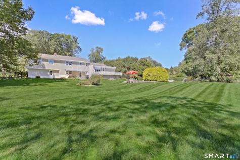 208 Thornridge Drive Stamford CT 06903