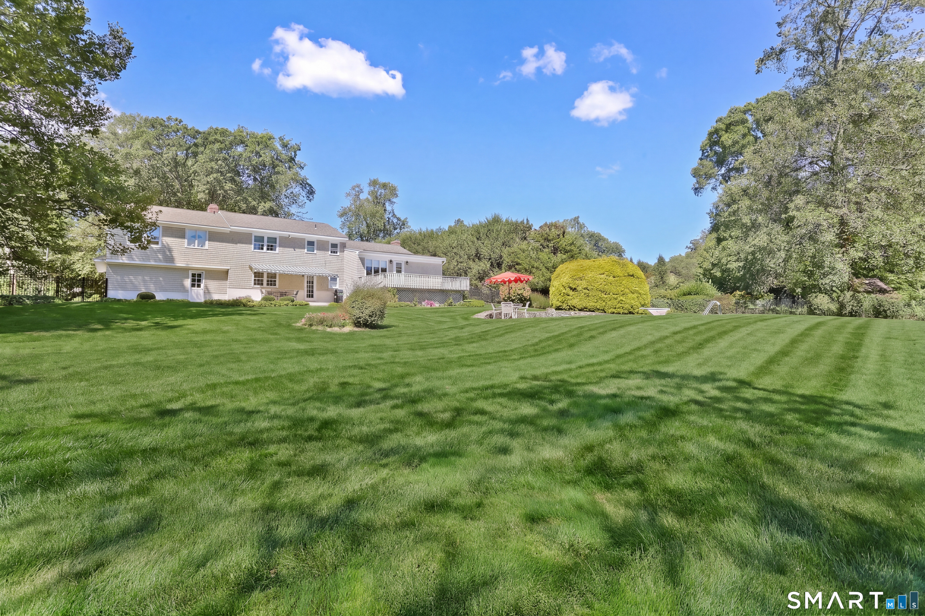 208 Thornridge Drive Stamford CT 06903