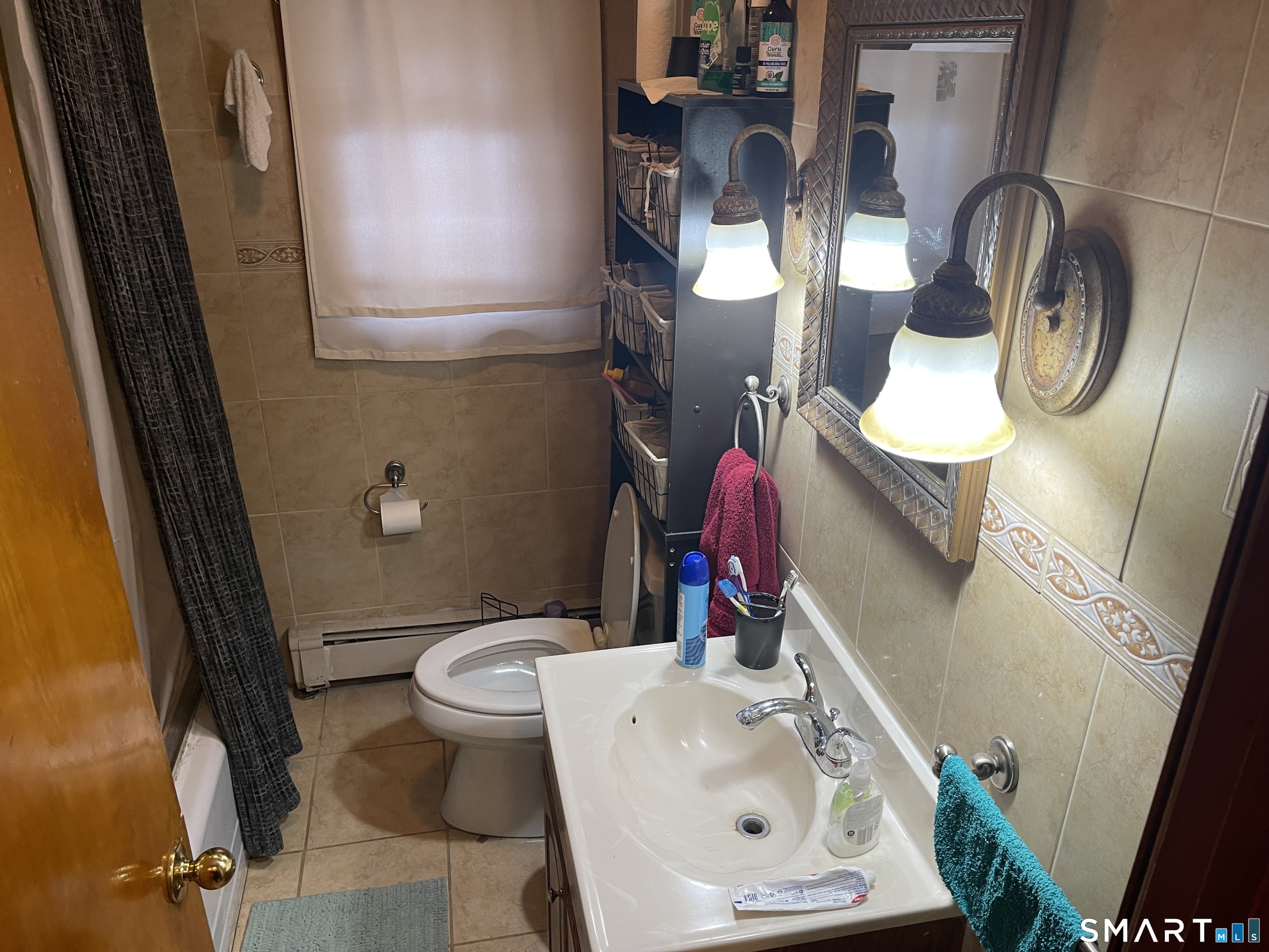 52 Bennett Avenue Waterbury CT 06708