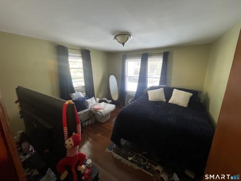 52 Bennett Avenue Waterbury CT 06708
