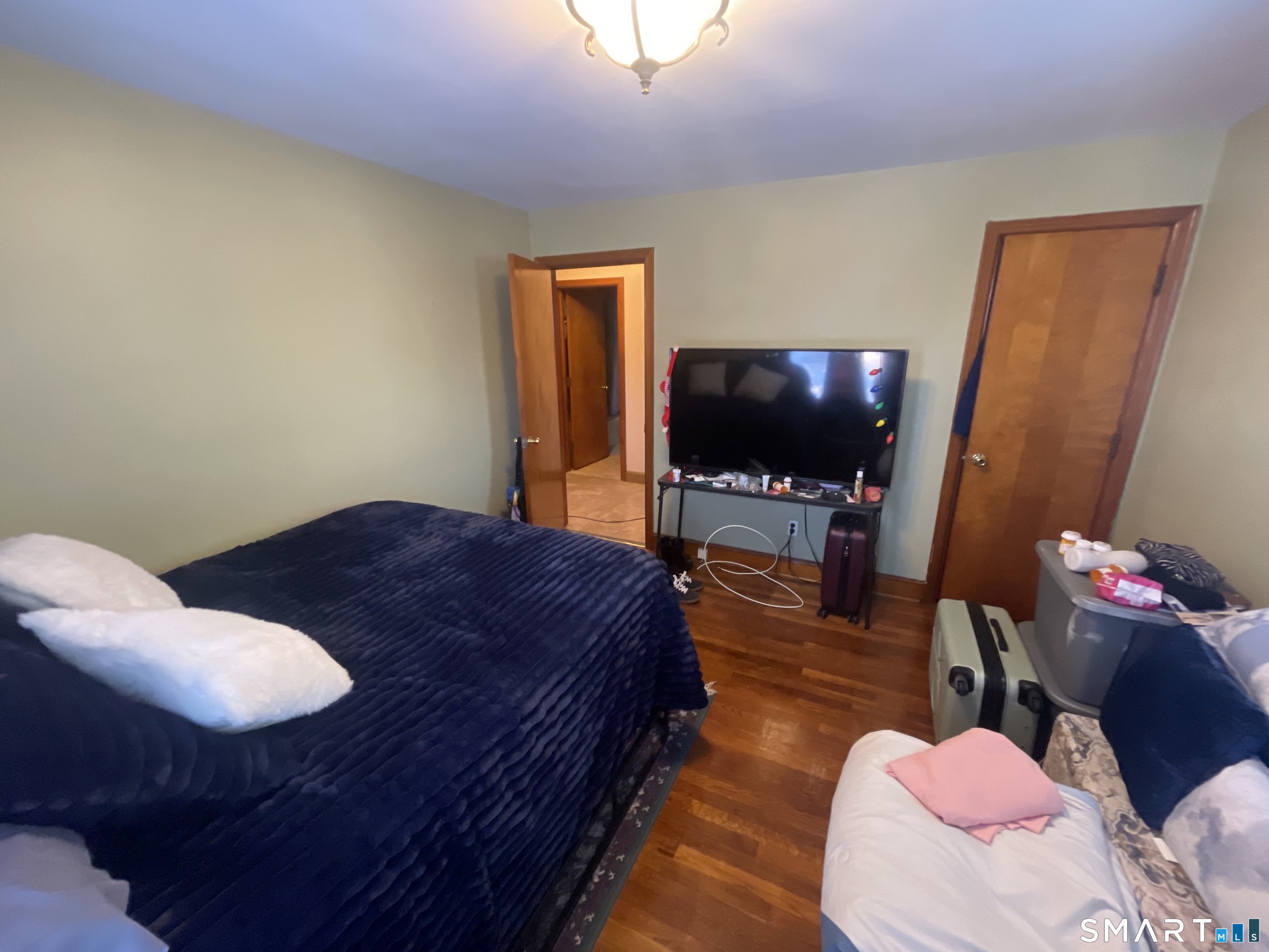 52 Bennett Avenue Waterbury CT 06708