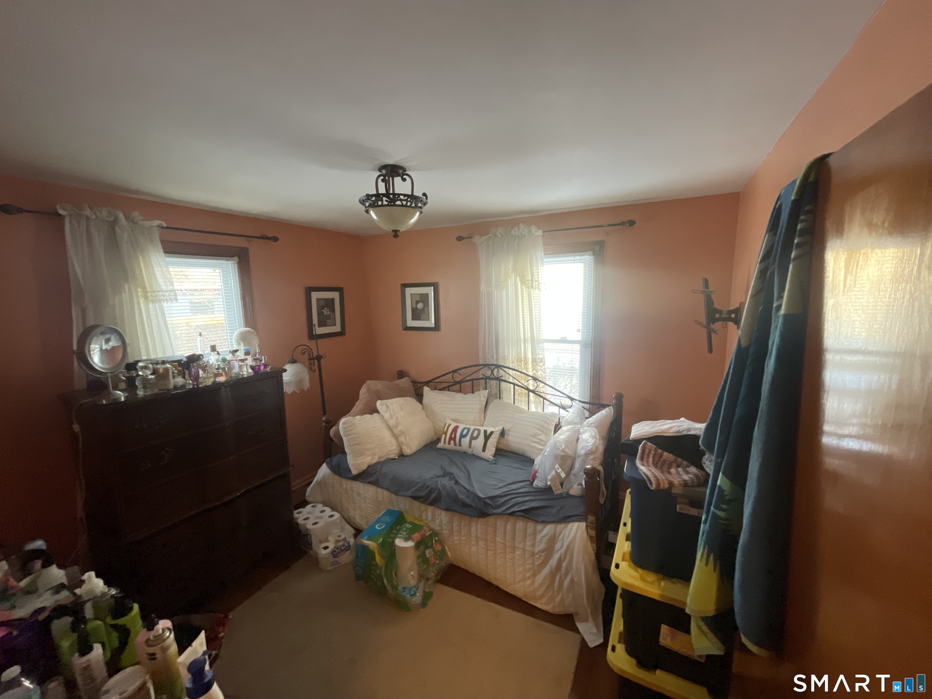 52 Bennett Avenue Waterbury CT 06708