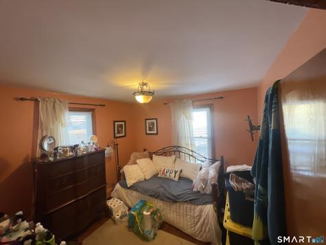 52 Bennett Avenue Waterbury CT 06708