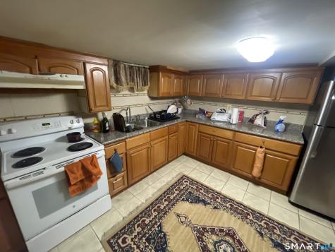 52 Bennett Avenue Waterbury CT 06708