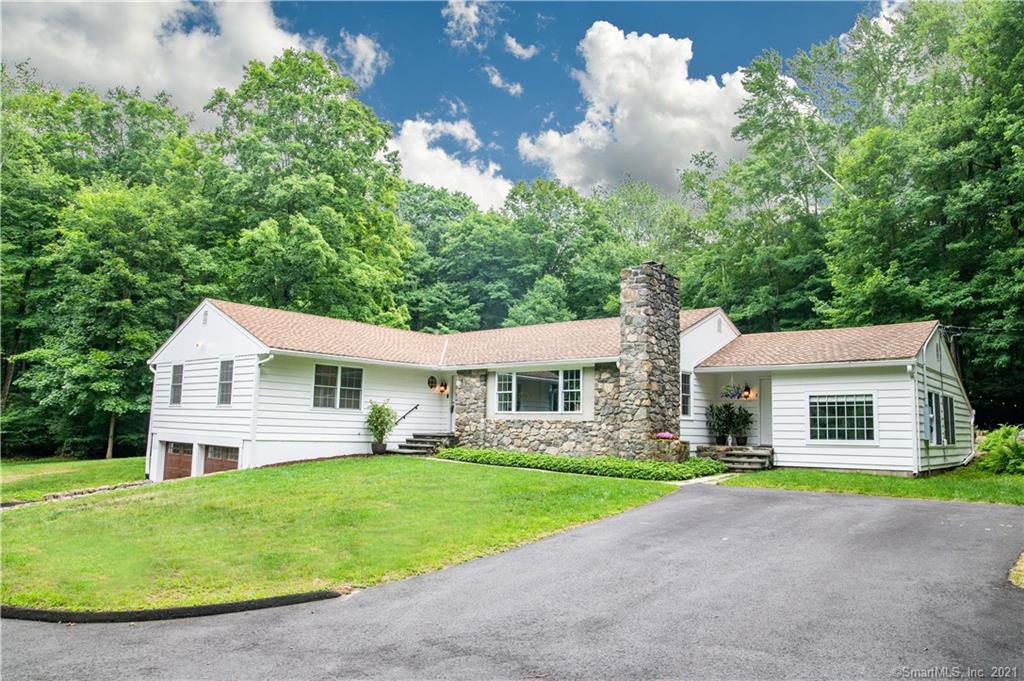 25 Wolfpits Road Bethel CT 06801