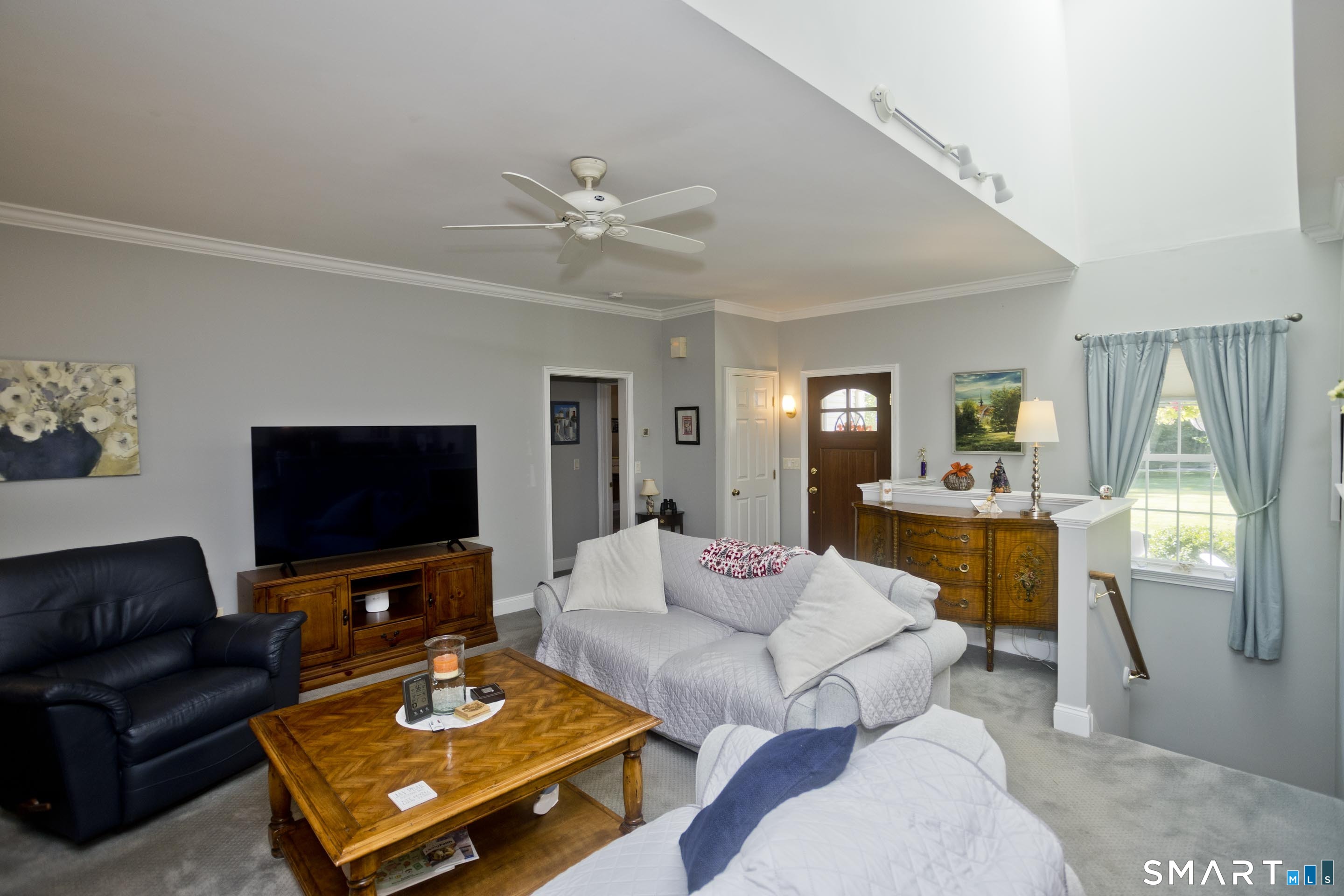 1980 Oak Street Suffield CT 06093