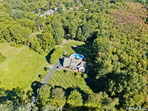 1980 Oak Street Suffield CT 06093