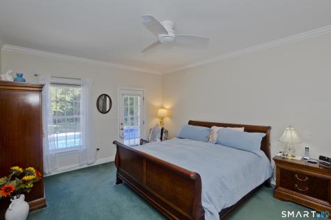 1980 Oak Street Suffield CT 06093