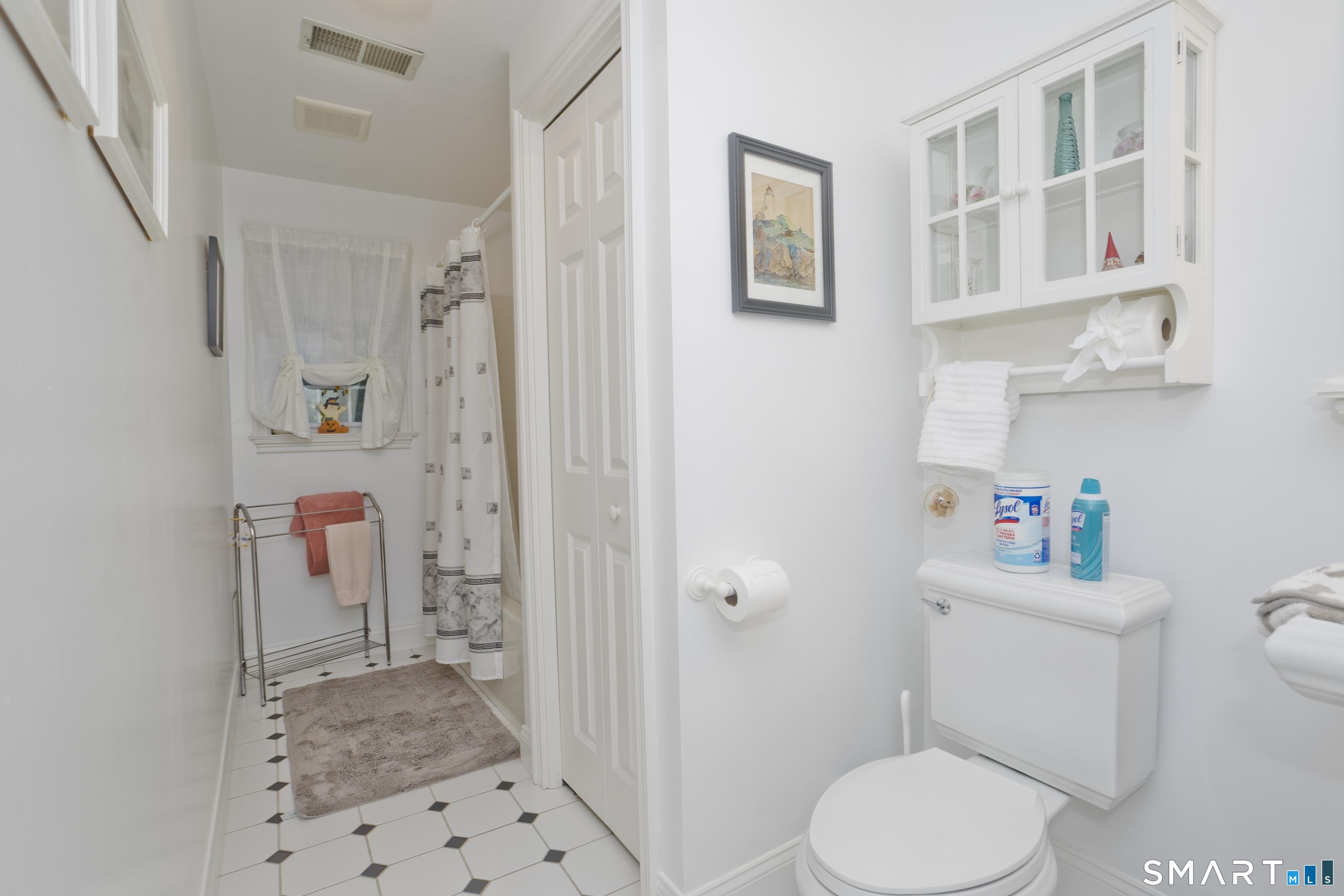 1980 Oak Street Suffield CT 06093