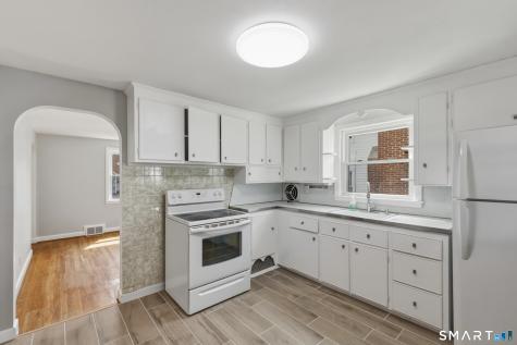 98 Mountain Street Hartford CT 06106