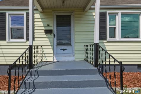 98 Mountain Street Hartford CT 06106