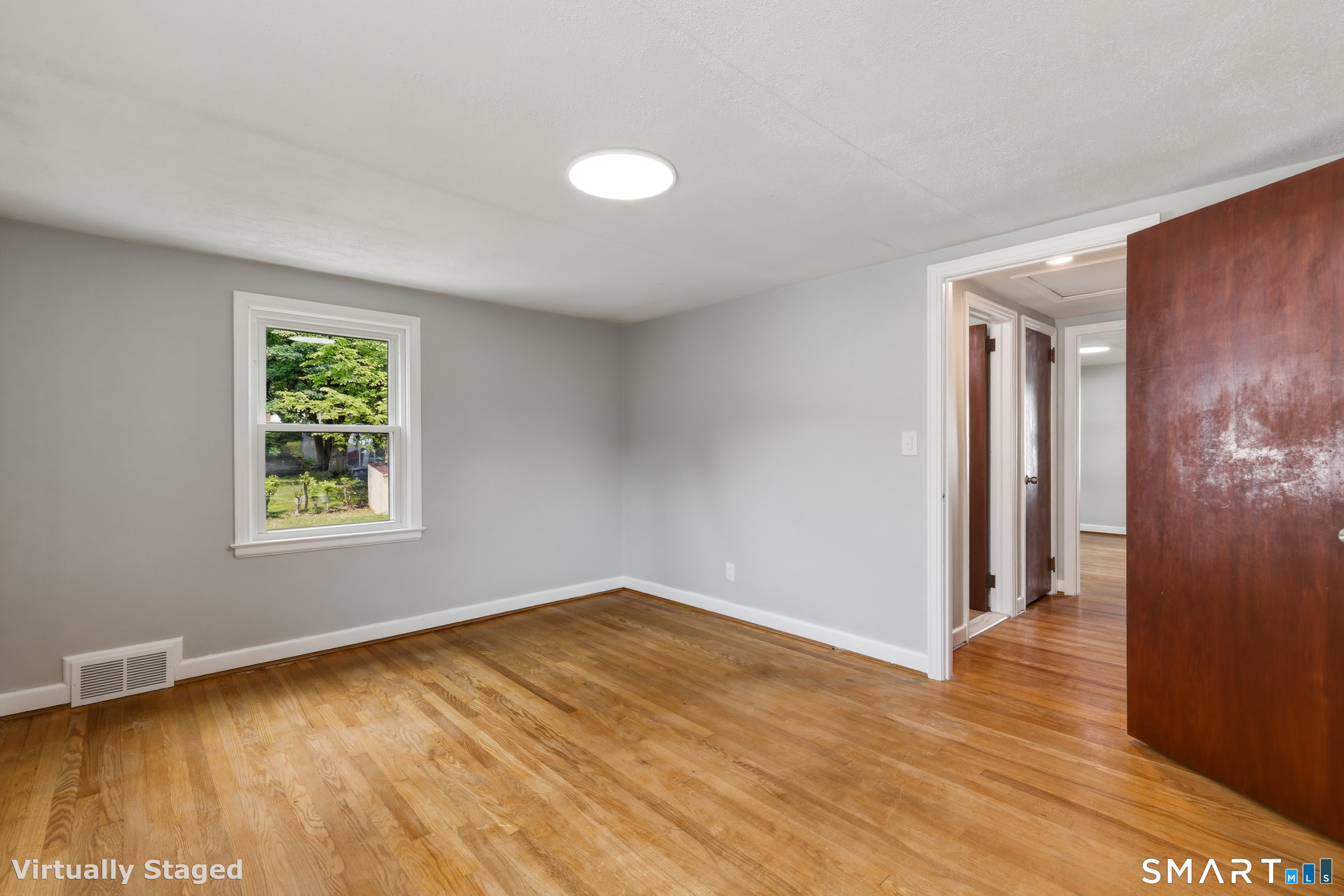 98 Mountain Street Hartford CT 06106