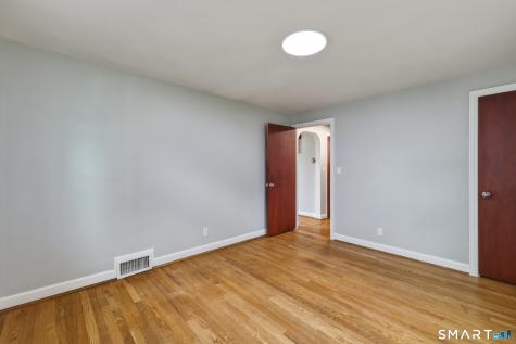 98 Mountain Street Hartford CT 06106