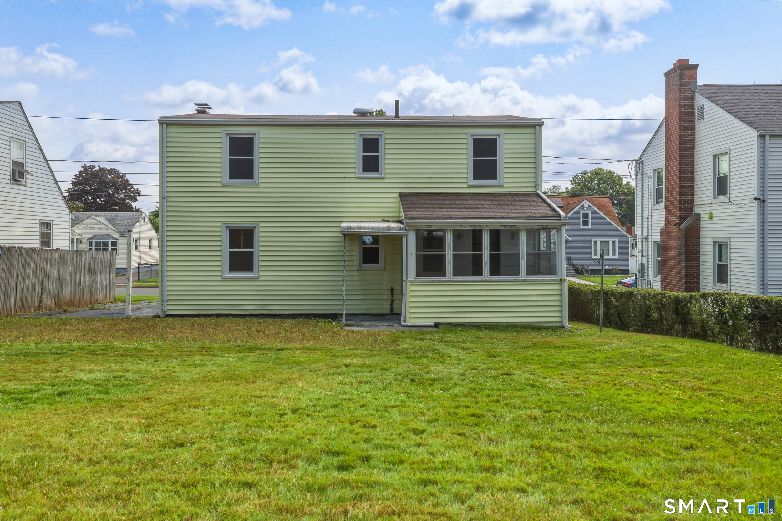 98 Mountain Street Hartford CT 06106