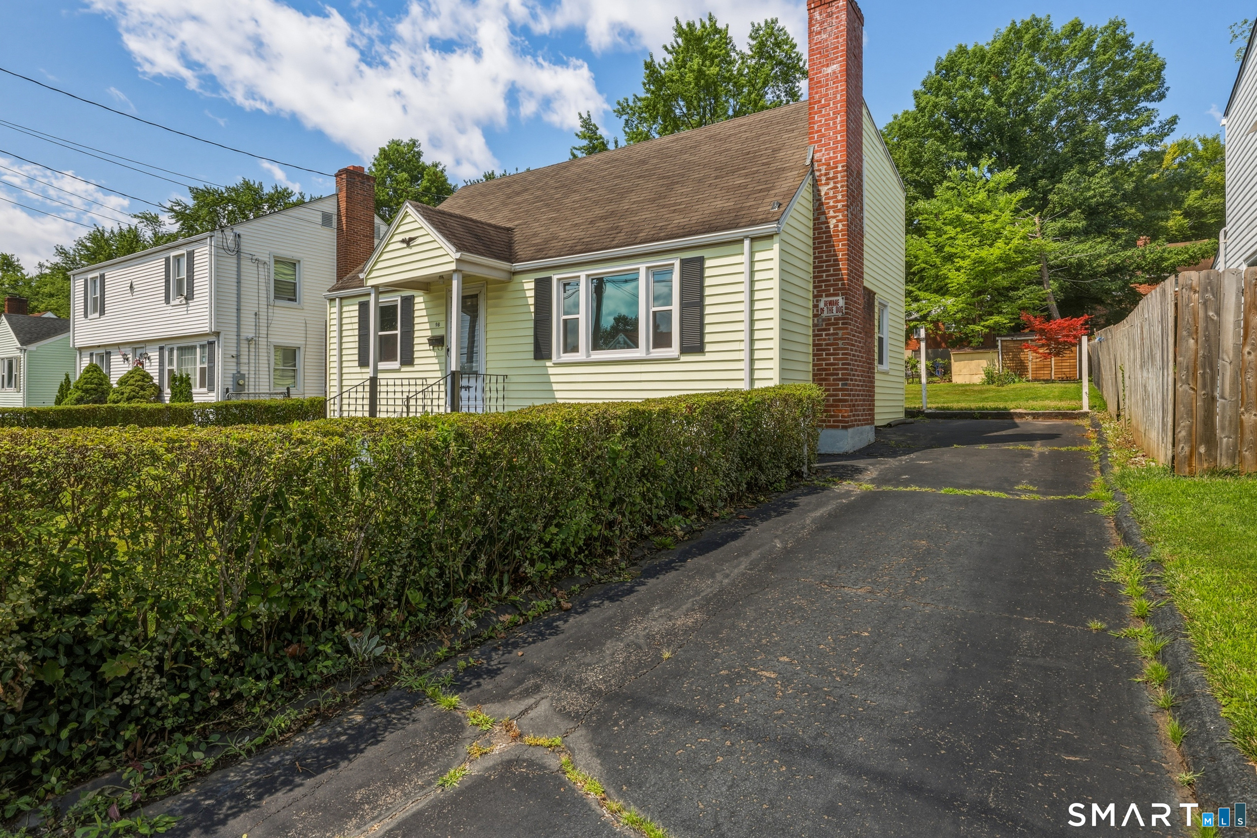 98 Mountain Street Hartford CT 06106