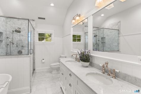 1644 Boston Post Road Darien CT 06820