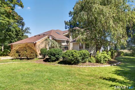 5 Sand Creek Drive Old Saybrook CT 06475