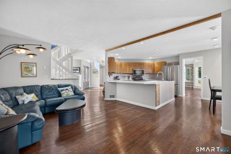 5 Sand Creek Drive Old Saybrook CT 06475