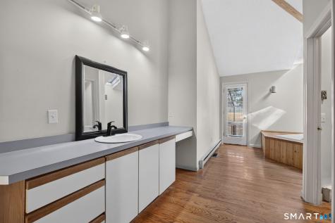 5 Sand Creek Drive Old Saybrook CT 06475