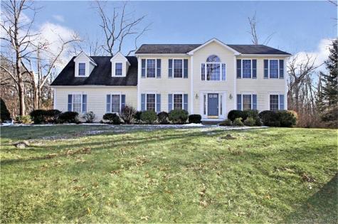 4 Pineview Drive Danbury CT 06811