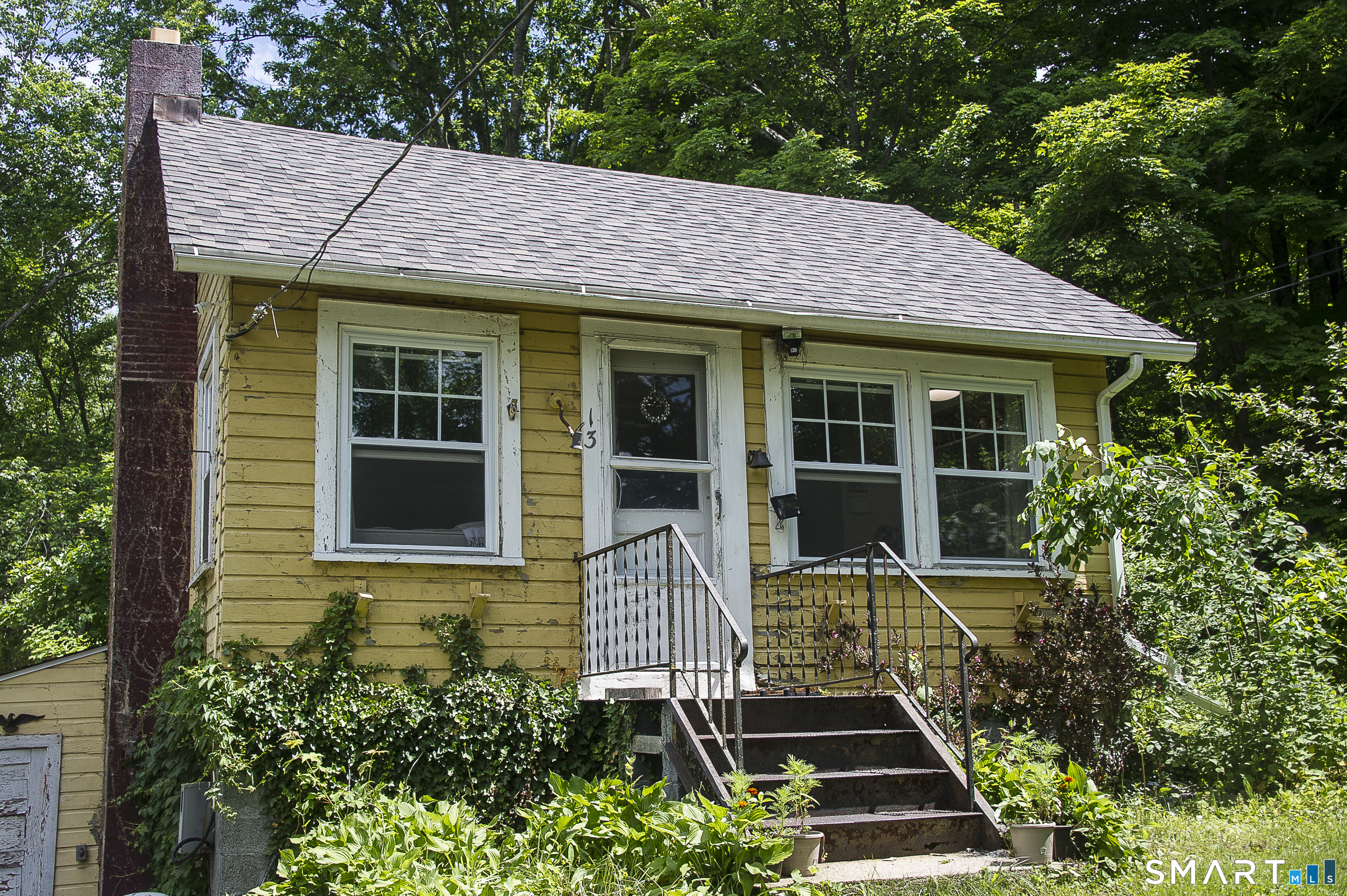 13 Webb Road Naugatuck CT 06770
